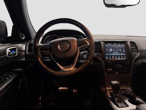 Used 2018 Jeep Grand Cherokee High Altitude AWD/4WD image 21