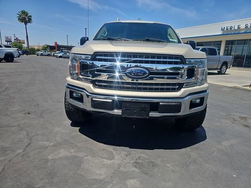 Used 2018 Ford F150 XLT w/ Equipment Group 302A Luxury RWD image 2