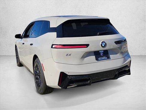 New 2026 BMW iX xDrive60 w/ M Sport Package image 9