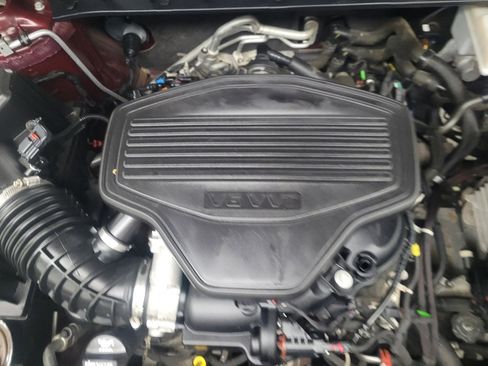 Used 2019 GMC Acadia SLT image 30