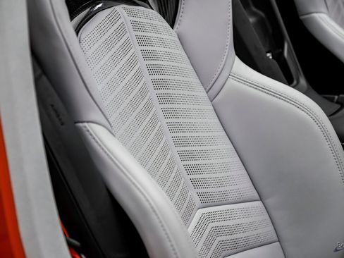 Used 2021 Chevrolet Corvette Stingray Premium Conv w/ Z51 Performance Package image 55