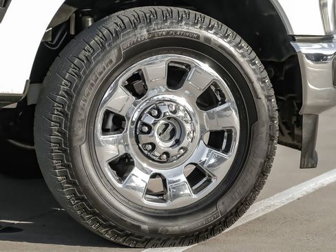 Used 2023 Ford F250 King Ranch w/ Chrome Package image 57