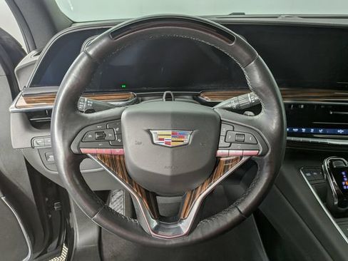 Certified 2024 Cadillac Escalade ESV Premium Luxury w/ LPO, Floor Liner Package AWD/4WD image 20