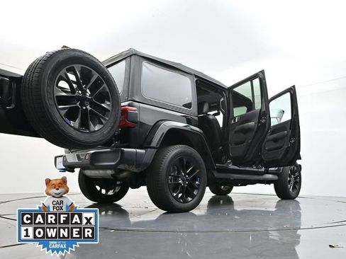 Used 2022 Jeep Wrangler Unlimited Sahara w/ Cold Weather Group image 52