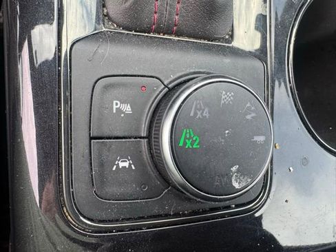 Used 2021 Chevrolet Blazer RS w/ Driver Confidence II Package image 12