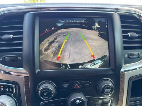 Used 2014 RAM 1500 Laramie w/ Convenience Group AWD/4WD image 22