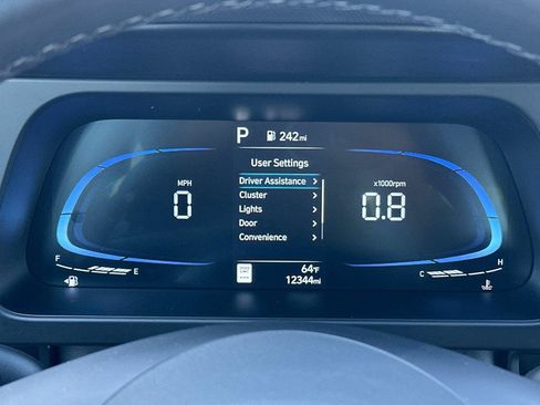 Used 2025 Hyundai Elantra Sport FWD image 22