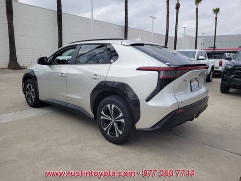 Certified 2025 Toyota bZ4X FWD w/ Weather Package image 32