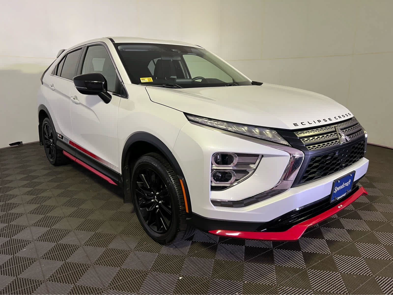 Used 2023 Mitsubishi Eclipse Cross Ralliart AWD/4WD image 1