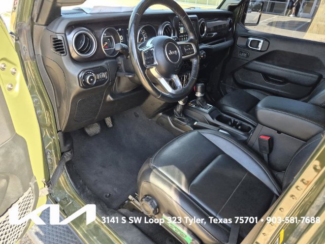 Used 2021 Jeep Wrangler Unlimited Sahara AWD/4WD image 17