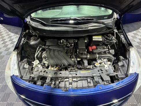Used 2019 Nissan Versa SV FWD image 21