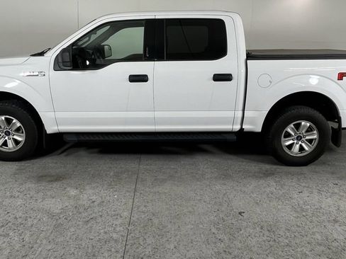 Used 2019 Ford F150 XLT w/ Trailer Tow Package image 6