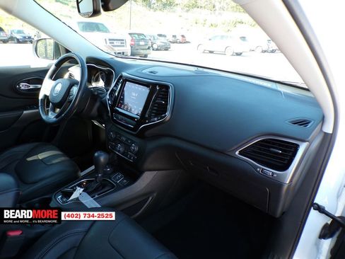 Used 2020 Jeep Cherokee Limited image 26
