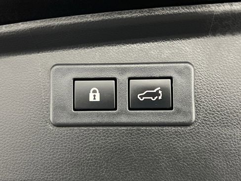 Used 2023 Subaru Outback Limited image 25