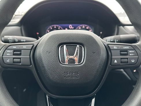 Certified 2025 Honda Accord SE image 21