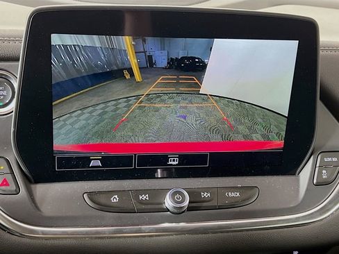 Certified 2025 Chevrolet Blazer LT image 13