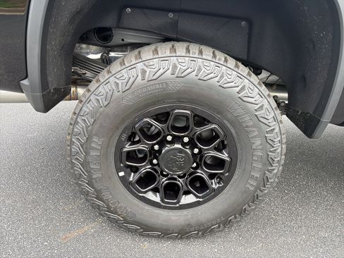 New 2026 Chevrolet Silverado 2500 ZR2 w/ ZR2 Bison Edition AWD/4WD image 18