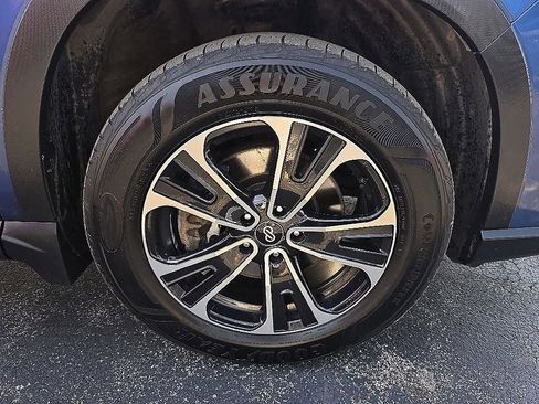 Used 2019 Subaru Ascent Premium AWD/4WD image 42