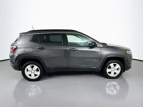 Used 2022 Jeep Compass Latitude w/ Convenience Group AWD/4WD image 7