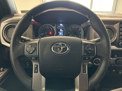 Used 2023 Toyota Tacoma Limited image 10