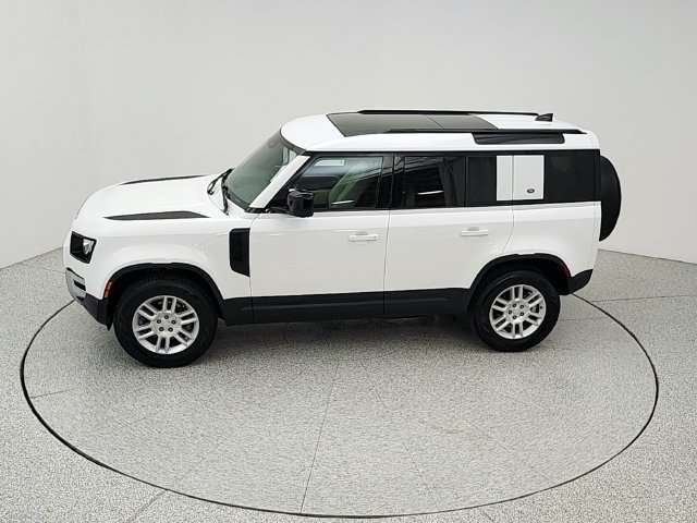Certified 2023 Land Rover Defender 110 S AWD/4WD image 38