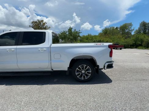 Used 2022 Chevrolet Silverado 1500 RST AWD/4WD image 5