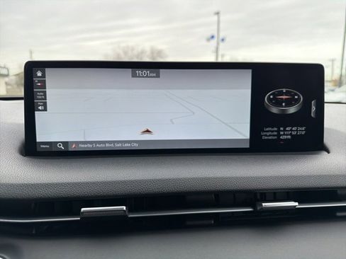 Used 2025 Genesis GV70 2.5T image 25