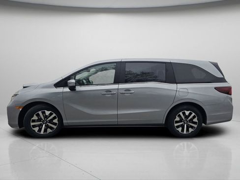 New 2026 Honda Odyssey EX-L image 6