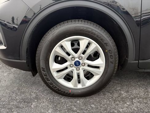 Used 2023 Ford Escape AWD image 14