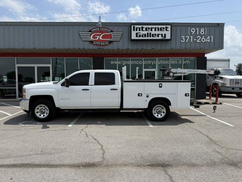 Used 2019 Chevrolet Silverado 2500 4x4 Crew Cab image 17