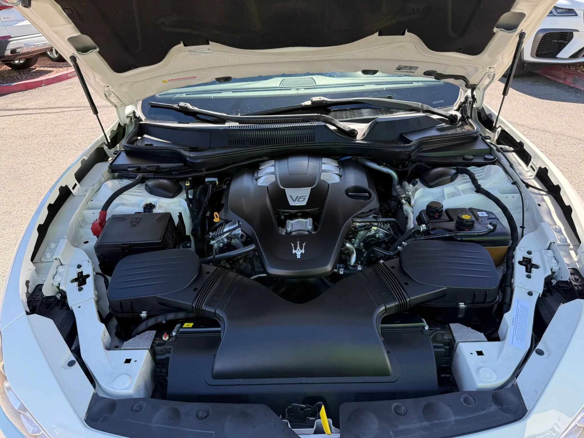 Used 2019 Maserati Ghibli RWD image 30
