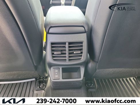 New 2026 Kia Seltos S FWD image 12
