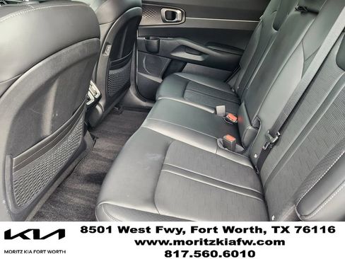 Used 2025 Kia Sorento S AWD/4WD image 19