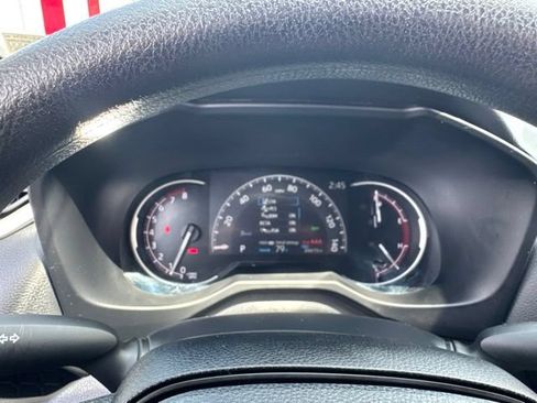 Used 2023 Toyota RAV4 LE AWD/4WD image 19