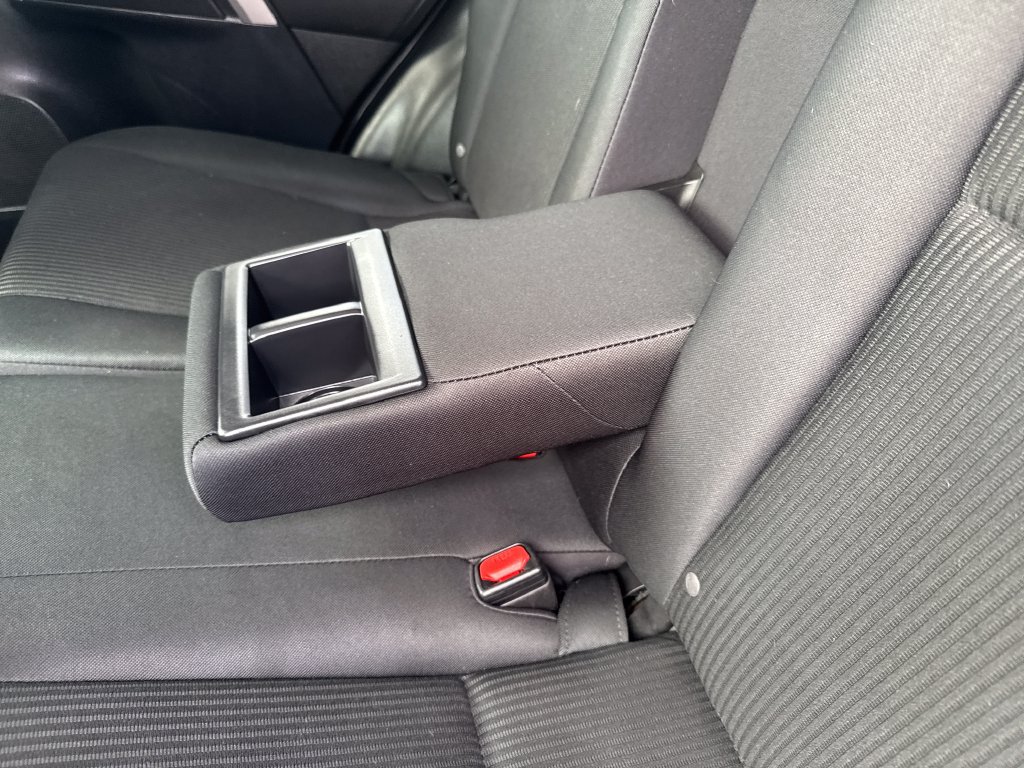 Used 2017 Toyota RAV4 LE w/ Carpet Mat Package AWD/4WD image 33