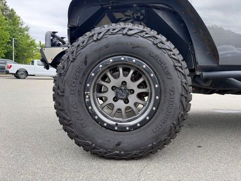 Used 2016 Jeep Wrangler Unlimited Sport AWD/4WD image 11