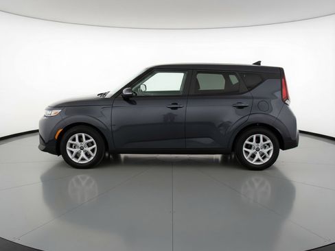 Used 2025 Nissan Rogue SV image 5