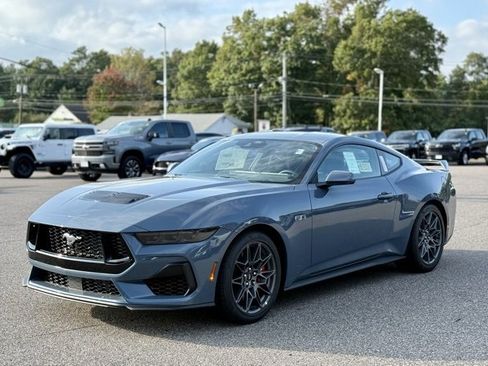 New 2025 Ford Mustang GT Premium w/ GT Performance Package image 9