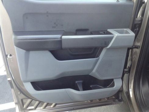 Used 2023 Ford F150 XLT image 33