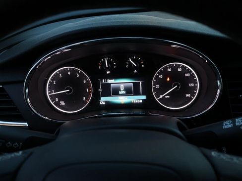 Used 2018 Buick Encore Preferred FWD image 37