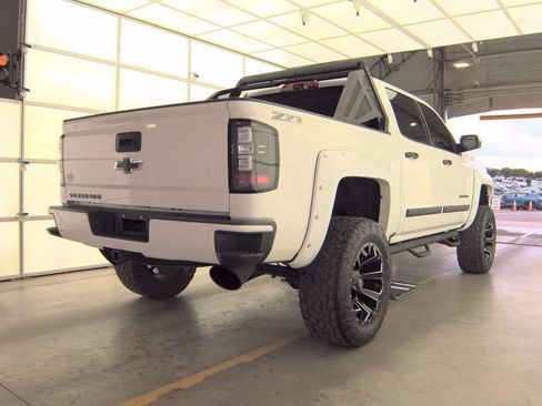 Used 2017 Chevrolet Silverado 1500 LT w/ All Star Edition image 8