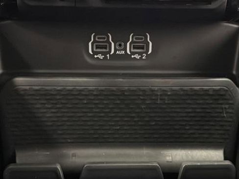 Used 2023 RAM 1500 Laramie AWD/4WD image 41