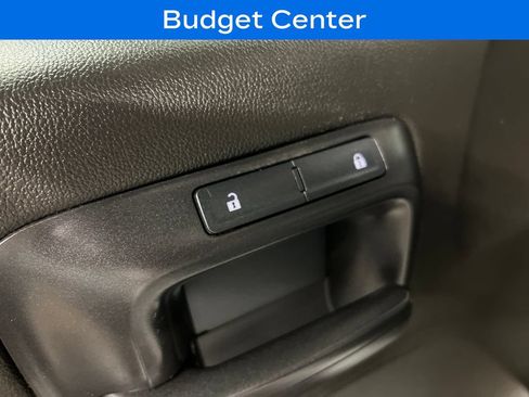 Used 2015 GMC Sierra 1500 4x4 Regular Cab image 15