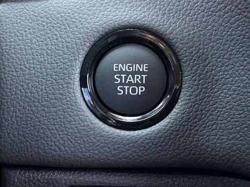 New 2026 Toyota Tundra Limited AWD/4WD image 18