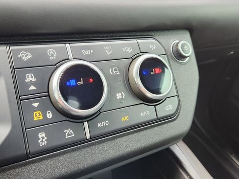 Used 2022 Land Rover Defender 110 X image 24