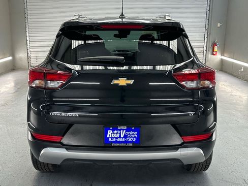 Used 2023 Chevrolet TrailBlazer LT FWD image 7