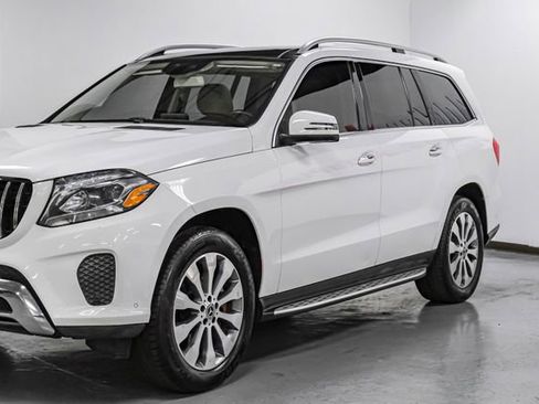 Used 2018 Mercedes-Benz GLS 450 4MATIC w/ Premium Package image 9