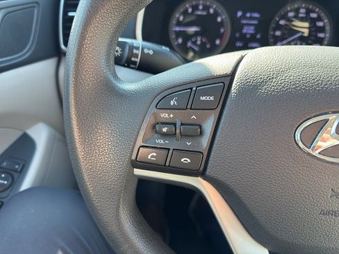 Used 2021 Hyundai Tucson SE image 20