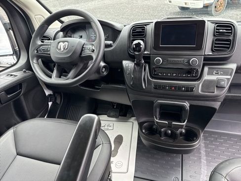 Used 2025 RAM ProMaster 3500 w/ Convenience Group image 19