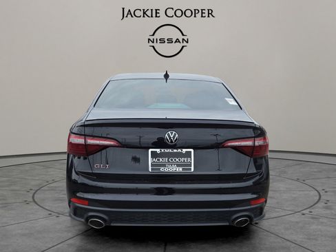 Used 2022 Volkswagen Jetta GLI Autobahn image 4